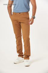 Chino casual brown