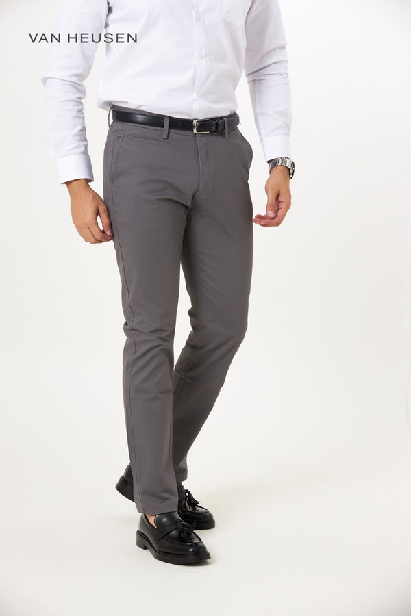 Chino casual gris